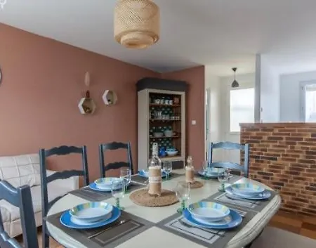 Renardeau Holiday home *